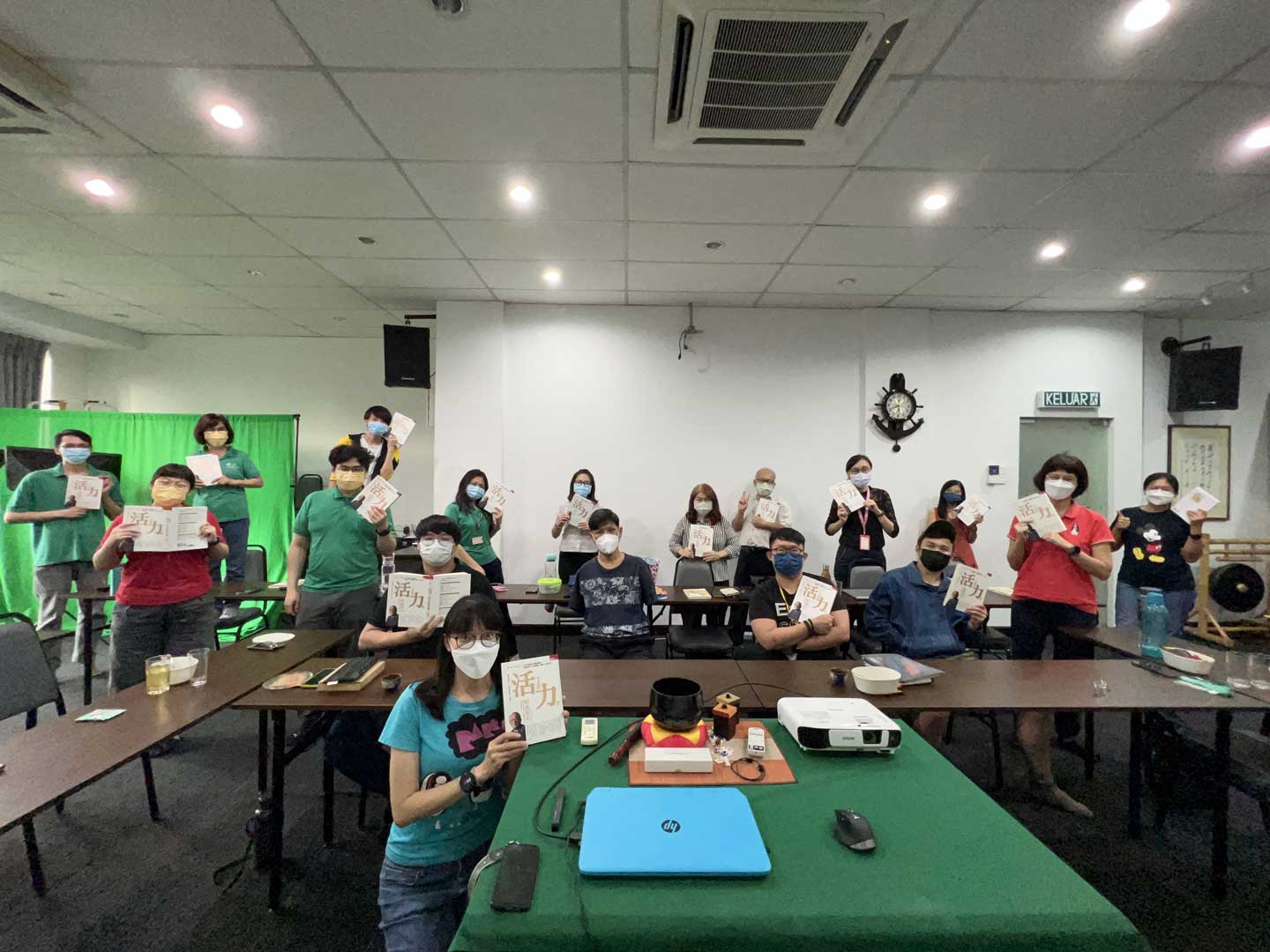 别哭，悦读有路！